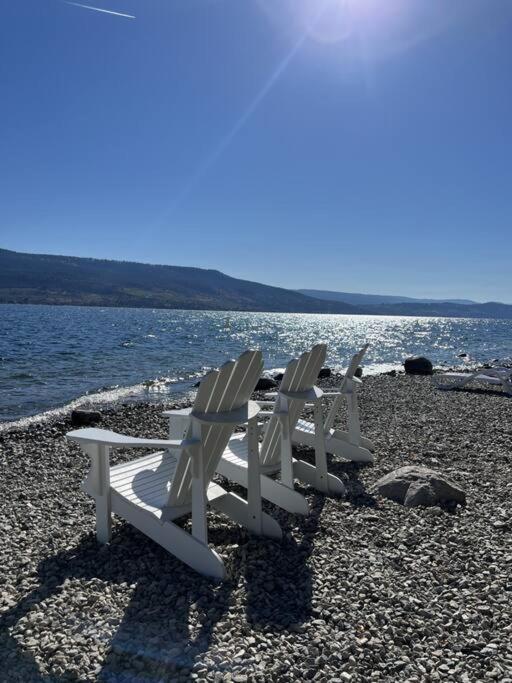 Jasmine Cottage Kelowna Exterior photo